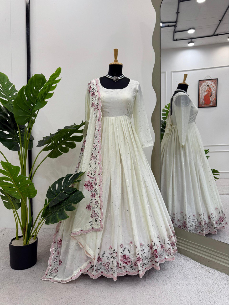 Presenting Anarkali Gown With Chhinon Silk