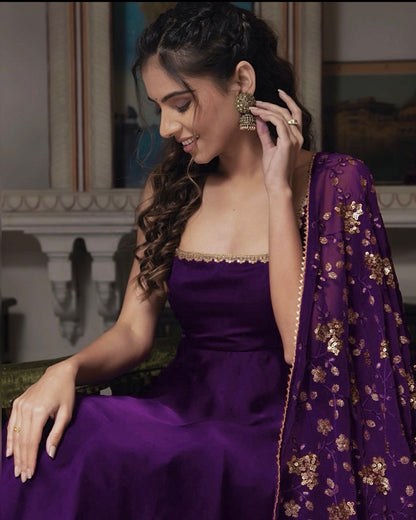 Fastival Specially stunning in this amazing anarkali gown