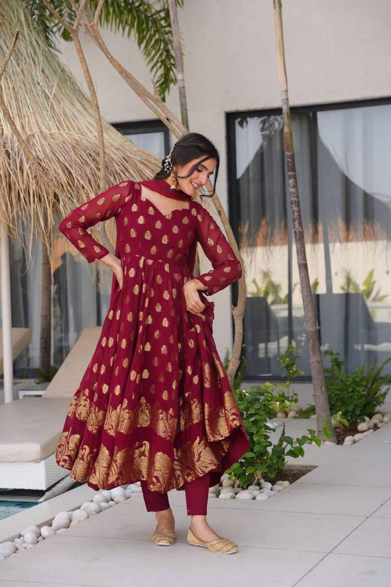 New Beautifully Fully faired Anarkali Gown
