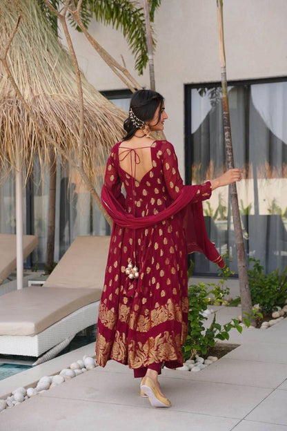 New Beautifully Fully faired Anarkali Gown